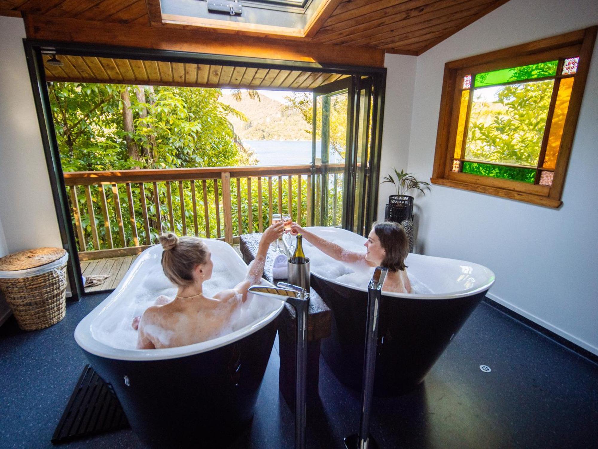 Lochmara Lodge - 20Mins By Boat From Picton Lochmara Bay Exteriér fotografie